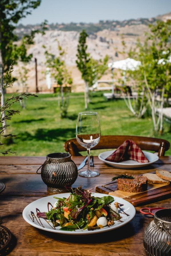 Hotel Odom Retreat Mzaar Kfardebian Zewnętrze zdjęcie